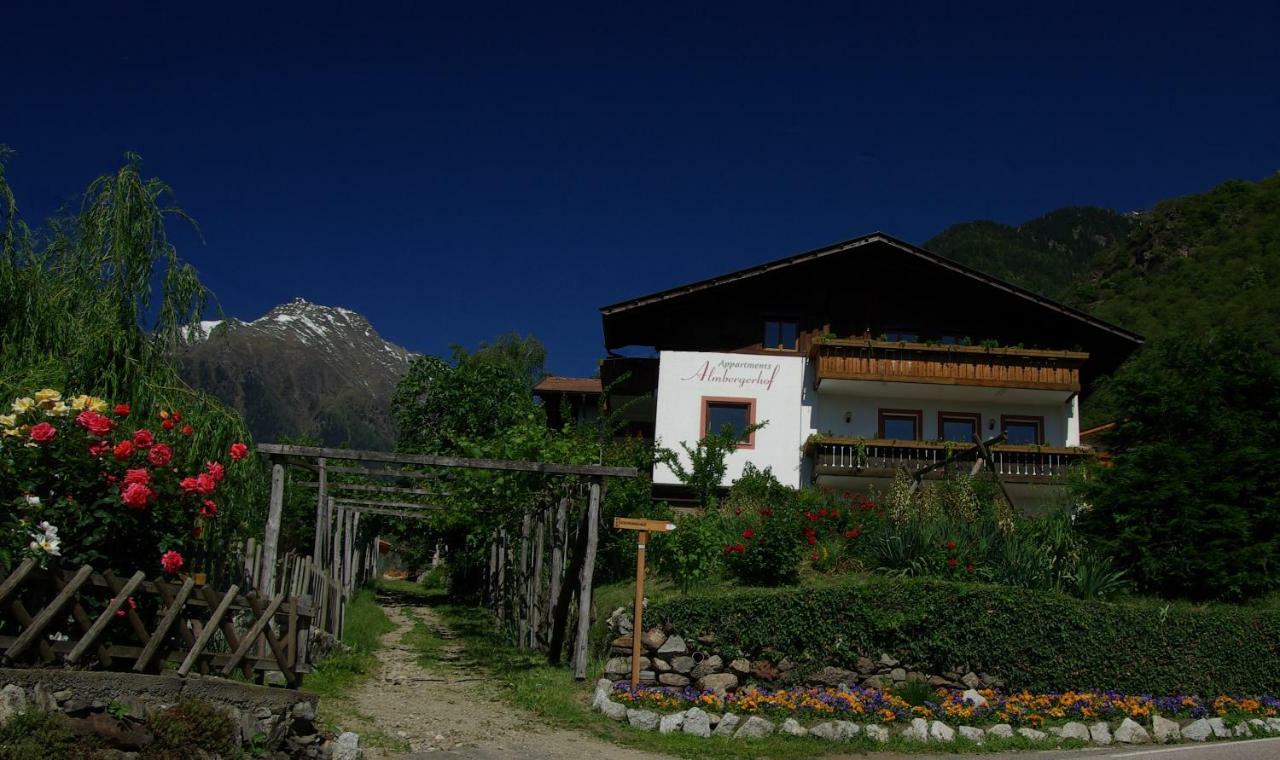 Almbergerhof Apartment Lagundo Bagian luar foto